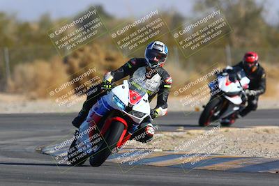 media/Jan-14-2024-SoCal Trackdays (Sun) [[2e55ec21a6]]/Turn 2 (1025am)/